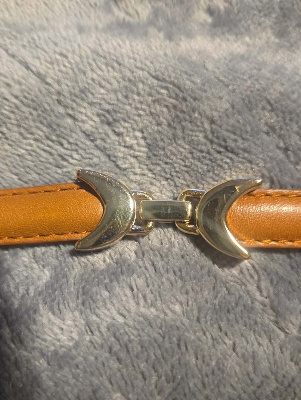 Elie Tahari Slim Skinny Tan Leather Belt 36” Silver Metallic Buckle-Size Small